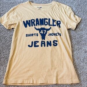 Wrangler Tan T-Shirt with Blue Graphic